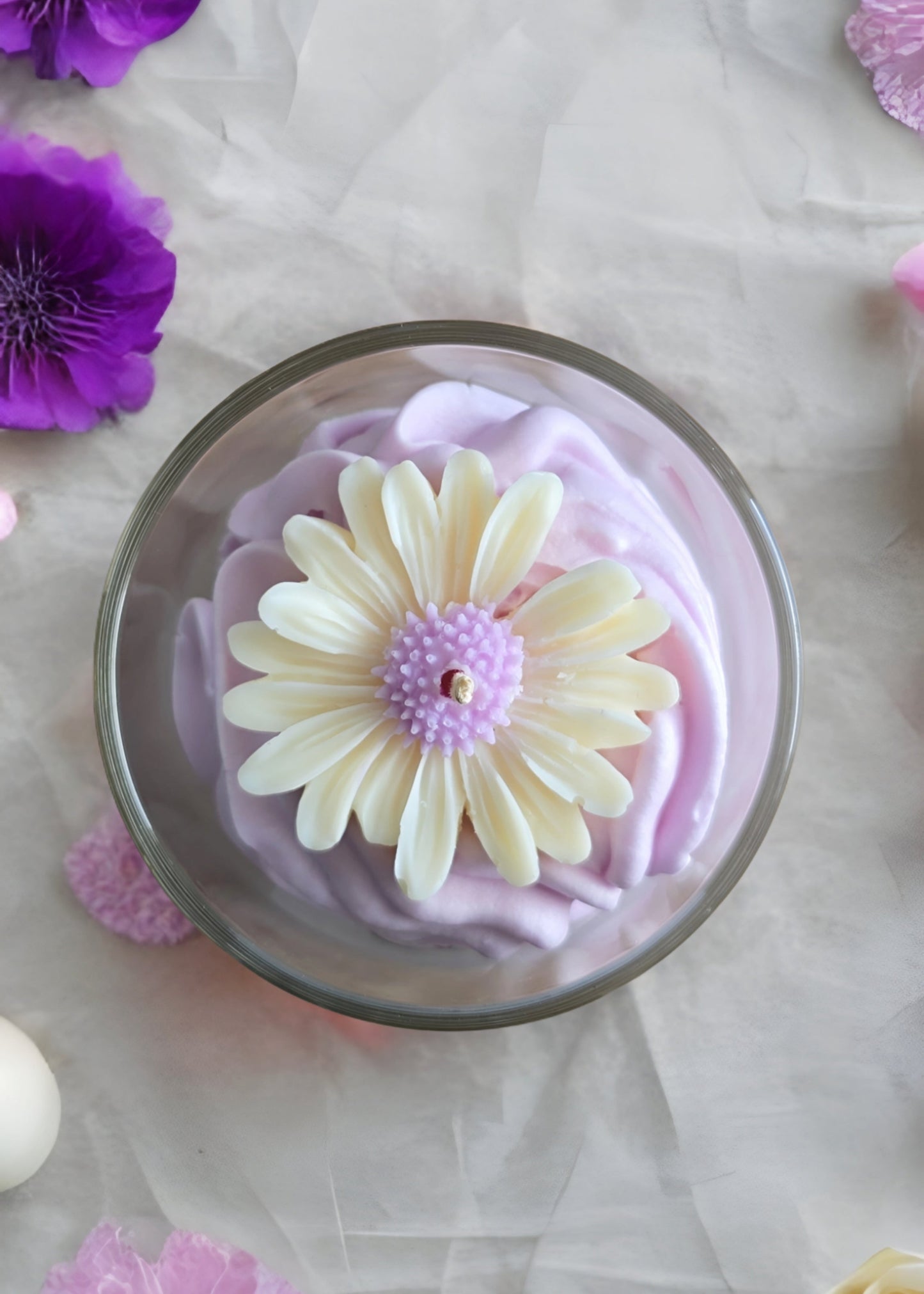 Daisy Candle